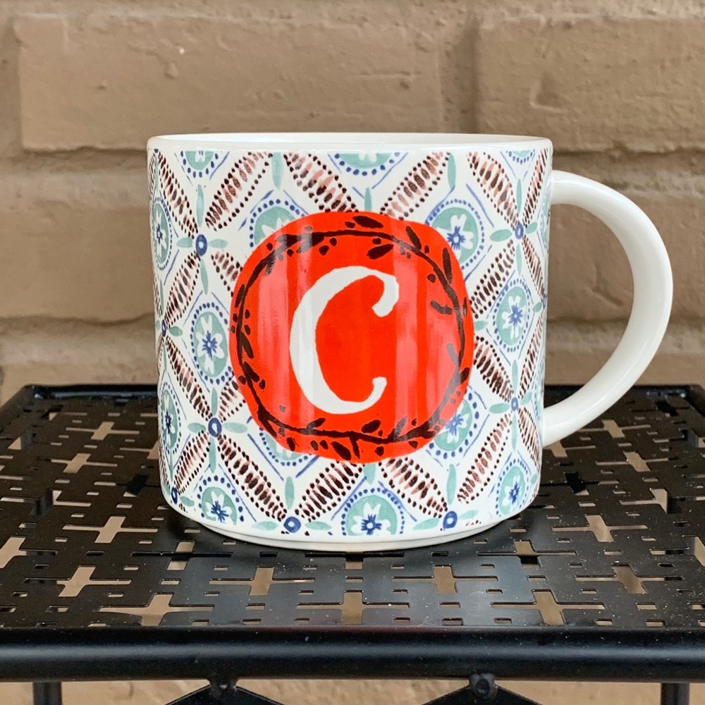 🤩 Mug Sale! Anthropologie Letter “C” Mug - Picture 1 of 6
